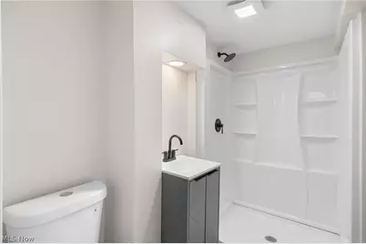16805 Milburn Avenue, Loveland, OH 44135 - Photo 26