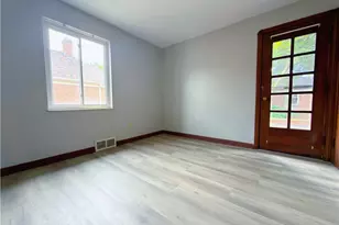 14330 Lakewood Heights Blvd, Oakwood, OH 44107 - Photo 10