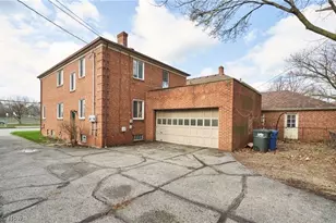 14330 Lakewood Heights Blvd, Oakwood, OH 44107 - Photo 16