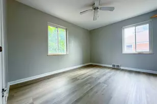 14330 Lakewood Heights Blvd, Oakwood, OH 44107 - Photo 12