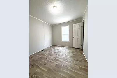 144 Virginia Avenue, Elyria, OH 44035 - Photo 20