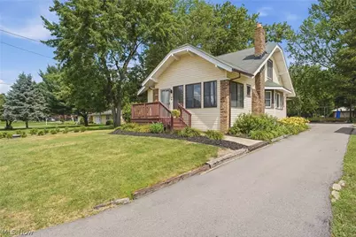 2365 Copley Road, Akron, OH 44320 - Photo 2