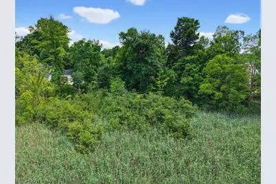 389 Opal Court, Streetsboro, OH 44241 - Photo 2