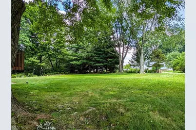 1210 Tumbleweed Street NE, Uniontown, OH 44685 - Photo 24