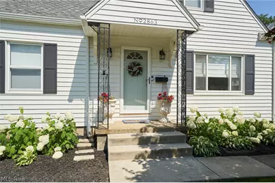 2863 11th Street, Cuyahoga Falls, OH 44221 - Photo 2