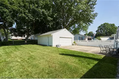 2863 11th Street, Cuyahoga Falls, OH 44221 - Photo 16