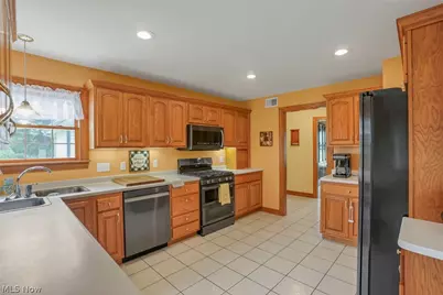4000 Dillon Hills Drive, Nashport, OH 43830 - Photo 20