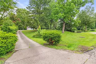 2253 Hivue Dr, Green, OH 44312 - Photo 28