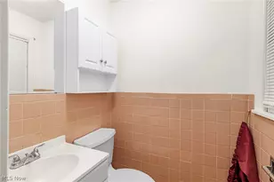 2253 Hivue Dr, Green, OH 44312 - Photo 18