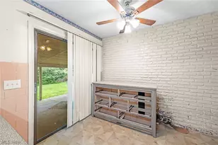 2253 Hivue Dr, Green, OH 44312 - Photo 8