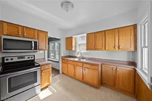 5601 Archmere Ave, Loveland, OH 44144 - Photo 12