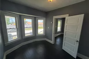 8910 Harris Ave, Loveland, OH 44104 - Photo 10