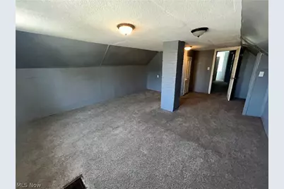 8910 Harris Avenue, Loveland, OH 44104 - Photo 30