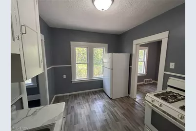 8910 Harris Avenue, Loveland, OH 44104 - Photo 18