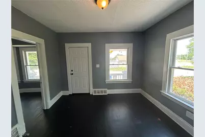 8910 Harris Avenue, Loveland, OH 44104 - Photo 8