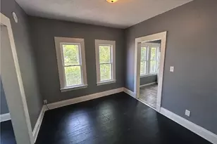 8910 Harris Ave, Loveland, OH 44104 - Photo 12