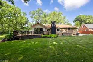 3400 NE Beverly Ave, Canton, OH 44714 - Photo 2