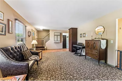 310 Bayshore Drive, Eastlake, OH 44095 - Photo 6