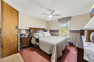 310 Bayshore Dr, Eastlake, OH 44095 - Photo 24
