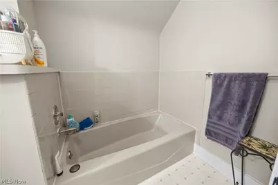 1639 E 34th Street, Lorain, OH 44055 - Photo 24