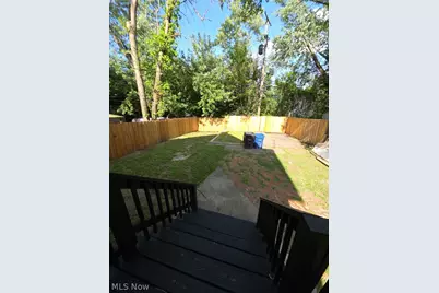 521 E 109th Street, Loveland, OH 44108 - Photo 2