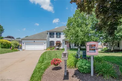 478 Amberwood Drive, Akron, OH 44312 - Photo 2
