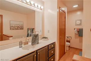 478 Amberwood Dr, Akron, OH 44312 - Photo 22