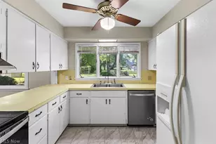 1903 Graham Rd, Stow, OH 44224 - Photo 10