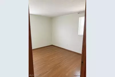 735 Maurine Drive, Columbus, OH 43228 - Photo 10
