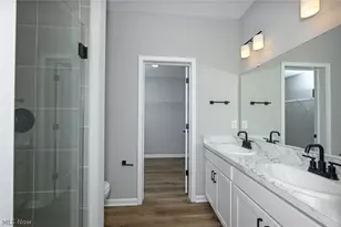 3524 Bushwillow Dr, Green, OH 44685 - Photo 12