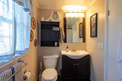 10381 Portage Street NW, Canal Fulton, OH 44614 - Photo 14