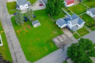 418 E Tuscarawas Ave, Gnadenhutten, OH 44629 - Photo 46