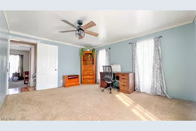 418 E Tuscarawas Avenue, Gnadenhutten, OH 44629 - Photo 32