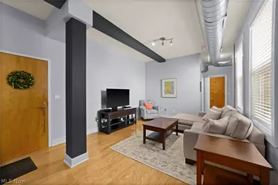 3200 Franklin Boulevard #204, Loveland, OH 44113 - Photo 4