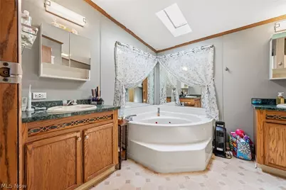 7022 Bluebird Road NW, East Canton, OH 44730 - Photo 20