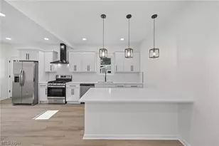 12028 Wade Park Ave, Loveland, OH 44106 - Photo 26