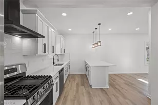 12028 Wade Park Ave, Loveland, OH 44106 - Photo 20