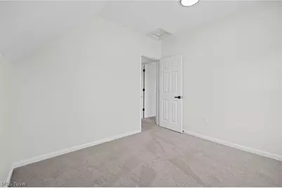 12028 Wade Park Avenue, Loveland, OH 44106 - Photo 38
