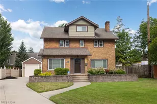 3530 Rocky River Dr, Loveland, OH 44111 - Photo 1
