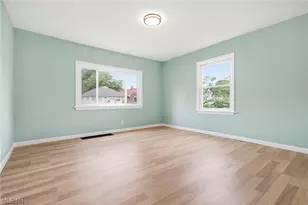 2116 25th St NE, Canton, OH 44705 - Photo 12