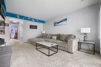6330 Greenwood #103, Sagamore Hills, OH 44067 - Photo 6