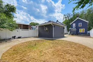 3937 W 23rd St, Loveland, OH 44109 - Photo 8