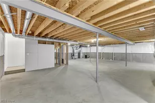 8848 Franklin St NW, Massillon, OH 44646 - Photo 24