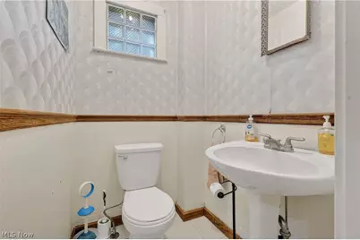 104 Court Street, Canfield, OH 44406 - Photo 10