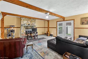 104 Court St, Canfield, OH 44406 - Photo 2