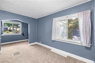 168 Killian Rd, Coventry, OH 44319 - Photo 12