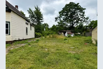 4926 Frazee Avenue, Loveland, OH 44127 - Photo 2
