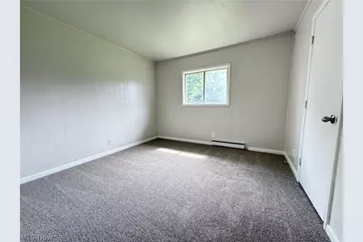 591 Chestnut Street, Newcomerstown, OH 43832 - Photo 18