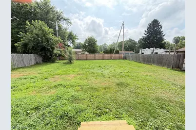 591 Chestnut Street, Newcomerstown, OH 43832 - Photo 6