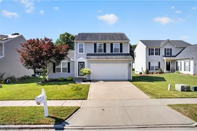1938 Northgate Circle, Akron, OH 44320 - Photo 2